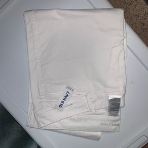 Old Navy Pixie Chino  NWT